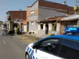 Sucesos.- Sofocado un incendio en una vivienda deshabitada en la calle Monegros de Valladolid