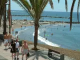 Imagen de archivo de la playa de Troya, en Adeje (Tenerife).
