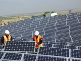 El sector fotovoltaico retoma las movilizaciones para reclamar seguriidad jur&iacute;dica.