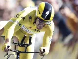 Julian Alaphilippe gana la contrarreloj del Tour de Francia.