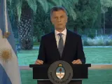 Fotograma de un video cedido por la Presidencia de Argentina, muestra al mandatario argentino Mauricio Macri,