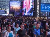 Una vista de los abarrotados pabellones de la feria Gamescom de 2017.