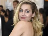 La actriz y cantante Miley Cyrus en la gala del Met en Nueva York, EE. UU.