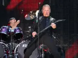 James Hetfield, vocalista de Metallica, durante un concierto de la banda en París.