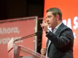 El secretario general del PSOE de Castilla-La Mancha, Emiliano García-Page, en un acto electoral desde Villarrobledo