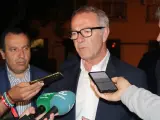 El ministro de Cultura en funciones, José Guirao, atiende a los medios en Málaga