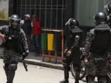 Un muerto y más de 60 heridos en enfrentamientos en Bolivia