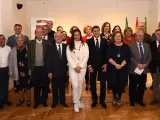 Foto de familia de los galardonados con los Honores y Distinciones 2018 de la Diputación de Granada