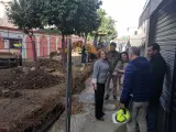 La delegada del Distrito Este-Alcosa-Torreblanca, Adela Castaño, visita las obras de la calle Yakarta