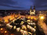 El mercadillo de navidad de la plaza de la Ciudad Vieja, en Praga.