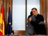 S&aacute;nchez e Iglesias abrazo