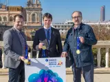 Triana, la Torre del Oro o la Real Maestranza protagonizan el cartel y la medalla del Zurich Maratón 2020