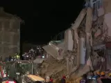 Hasta el momento hay decenas de muertos y se han derrumbado 30 edificios.
