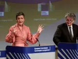 La comisaria europea de Competencia, Margrethe Vestager, y comisario europeo para el Mercado Interior, Thierry Breton.
