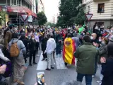 Gritos de Sánchez dimisión y libertad, es lo que más se ha repetido en las protestas de este miércoles en el barrio de Salamanca.