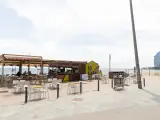 Un chiringuito de playa de Barcelona abierto en el primer día de la ciudad en fase 1.