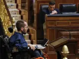 El portavoz de Unidas Podemos, Pablo Echenique, durante su intervención en el pleno del Congreso que debate este miércoles la quinta prórroga del estado de alarma después de que el Gobierno rectificara ante la presión de los grupos y solicitara una ampliación de quince días y no de un mes como había planteado en un principio, en Madrid (España), a 20 de mayo de 2020. 20/02/2020 CORONAVIRUS;PLENO;CONGRESO;ESTADO DE ALARMA 20/5/2020