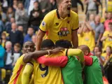 Los jugadores del Watford celebran un gol