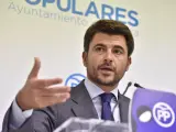 Beltrán Pérez, portavoz del PP, en una rueda de prensa