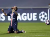 El jugador del PSG, Neymar, celebra el pase a la final de la Champions de su equipo.