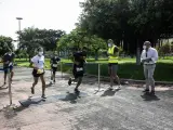 Salida de corredores simulando una prueba deportiva de Evensport con el director general de Deportes del Gobierno canario