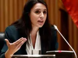 &#8203;La ministra de Igualdad, Irene Montero, ha anunciado este mi&eacute;rcoles que el Gobierno ha comenzado los trabajos para cambiar la ley de interrupci&oacute;n del embarazo y derogar la reforma de 2015 del Partido Popular con el objetivo de que todas las mujeres tengan el derecho a decidir sobre sus cuerpos. En esta reforma, se incluy&oacute; que las menores de 16 y 17 a&ntilde;os deb&iacute;an tener el consentimiento paterno o de sus tutores legales para poder abortar.