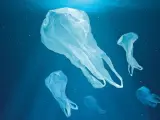 El mar Mediterráneo se convierte en un mar de plásticos