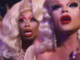 Monique Heart y Vanessa Vanjie Mateo reaccionando a un ruveal