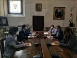 Reunión entre el alcalde, Juan Espadas, y el portavoz de Cs, Álvaro Pimentel.