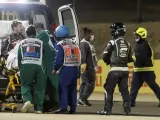 Grosjean, en la ambulancia mientras es evacuado.