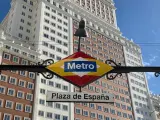 Nuevo rombo del metro de Plaza de España.