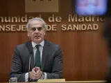 El consejero de Sanidad de la Comunidad de Madrid, Enrique Ruiz Escudero