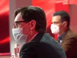 El ministro de Sanidad, Salvador Illa, junto a Pedro S&aacute;nchez en el Comit&eacute; Federal del PSOE