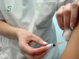 Toledo, 2-08-2010.-La vacunación internacional es gestionada por el Gobierno de Castilla-La Mancha en siete centros ubicados en hospitales públicos de la región tras alcanzar un acuerdo con el Ministerio de Sanidad en 2008. (Foto: JCCM)
