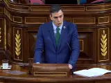 Sánchez alaba el trabajo de sus ministros y del PSOE y Podemos