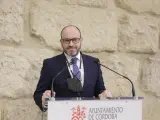 El teniente de alcalde delegado de Recursos Humanos del Ayuntamiento de Córdoba, Bernardo Jordano.