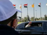 El Papa Francisco en su coche blindado durante su visita a Irak.