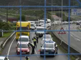 Control policial cierre perimetral Covid-19 - accesos a Santiago carretera de Ourense
