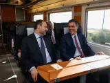 S&aacute;nchez y su ministro de Transportes, Jos&eacute; Luis &Aacute;balos, han abierto el AVE de Renfe a la competencia de las grandes empresas estatales de Francia e Italia.