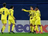 Los jugadores del Villarreal celebran un gol frente al Dinamo de Zagreb