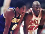 Kobe Bryant y Michael Jordan, cara a cara.