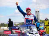 Álex Palou celebra su victoria en el Grand Prix de Alabama