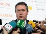 Espadas aplaude la iniciativa de Huelva para conectar con AVE con Sevilla y Faro, "fundamental" para desarrollo
