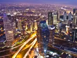 Vistas de la ciudad de Estambul por la noche.