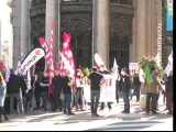 Sindicatos protestan por el ERE "salvaje" de CaixaBank: "Con 514 millones de beneficio, los despidos son inaceptables"