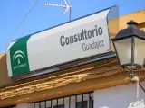 Cornavirus.- El PSOE de Carmona pide restituir las urgencias en el consultorio de Guadajoz