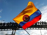 Manifestantes protestan el lunes en Bogotá, durante el día 13 del Paro Nacional en Bogotá.