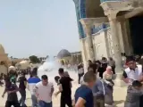 Disturbios en la mezquita de Al Aqsa hora después de la tregua entre Israel y Hamás.