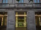 Banco Sabadell cierra la venta a BNP Paribas de su depositaría por 115 millones