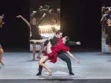 El Maestranza ofrece una particular visión de 'Carmen' a través de la Compañía Nacional de Danza